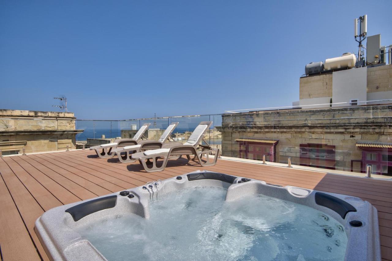 Valletta Luxe 3-Bedroom Duplex Penthouse With Sea View Terrace And Jacuzzi Eksteriør bilde